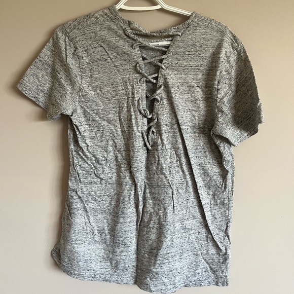 VS PINK tshirt. can be worn as a tshirt dress - Picture 2 of 2